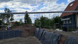 image-60565586