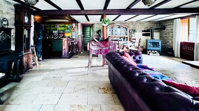 image-66728569