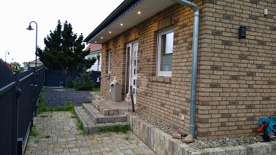 image-69898211