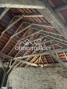 image-60901044