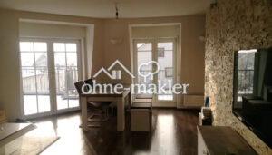 image-62085599