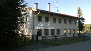 image-62109894