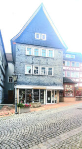 image-65035052