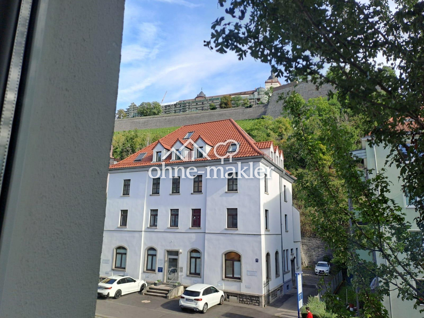 image-66914508