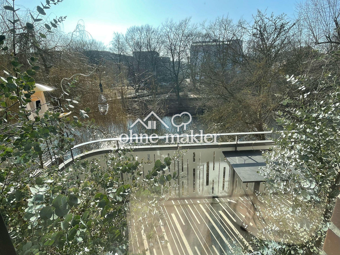 image-66950517