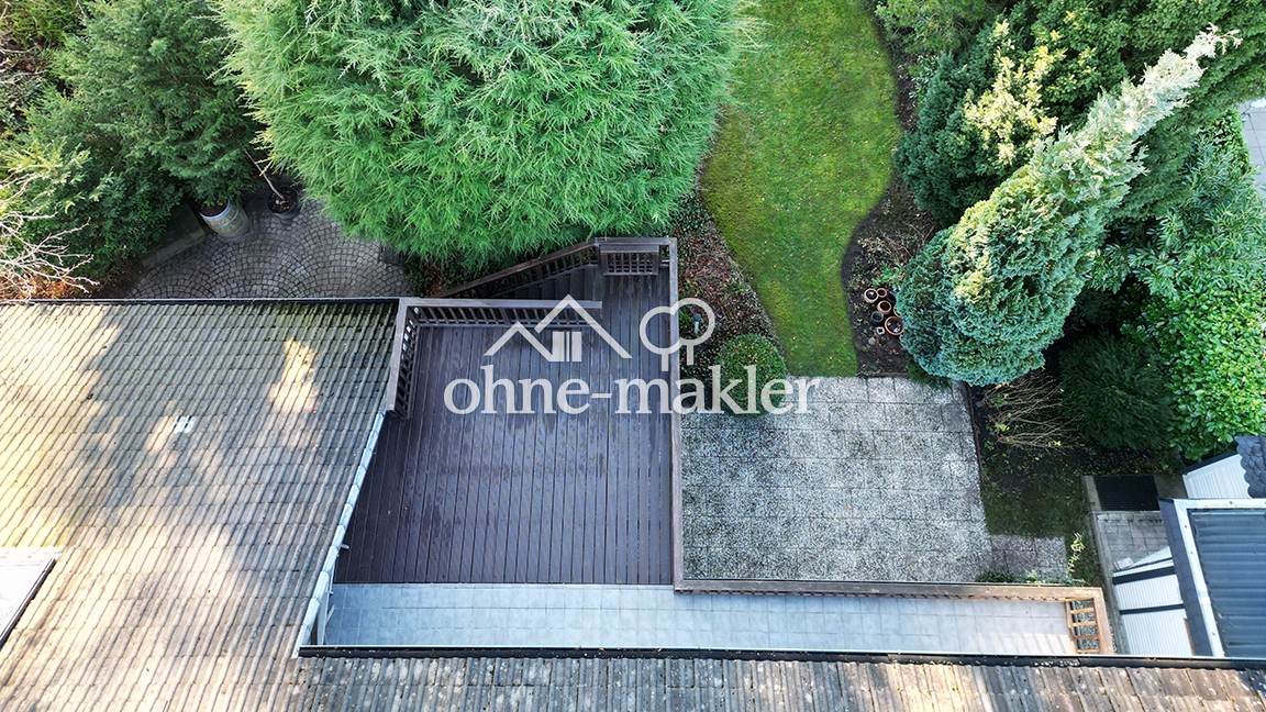 image-67378910