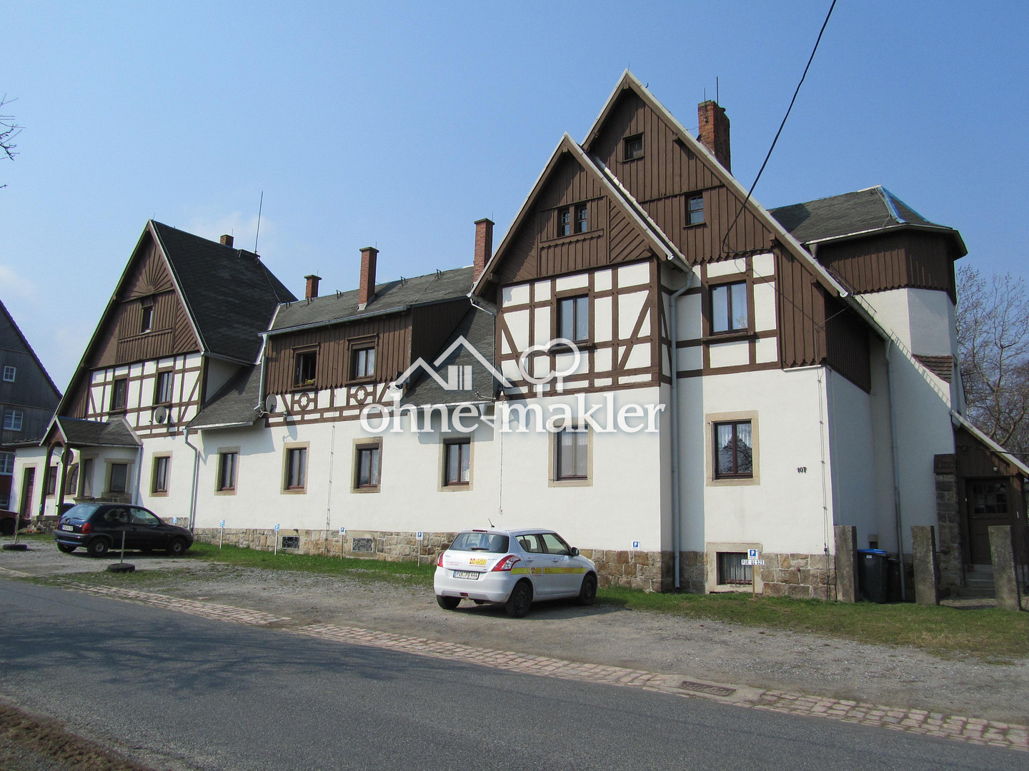 image-69399165