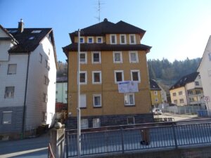 image-56750562