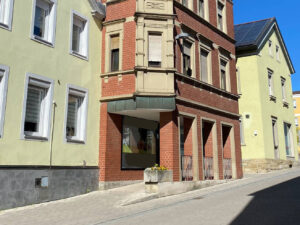 image-59679789
