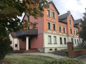 image-60026653