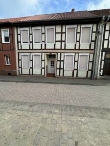 image-60363195
