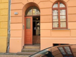image-60677392