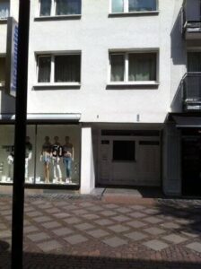 image-60778049