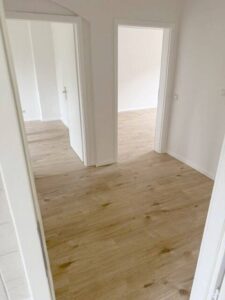 image-60876709