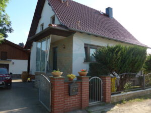 image-60995714