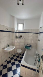 image-61066703
