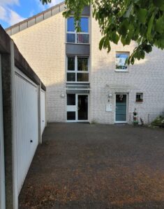 image-62085689