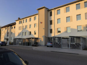 image-62148678