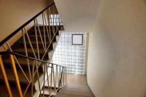 image-62309212
