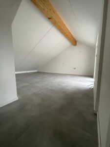 image-62685921