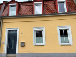 image-63698972