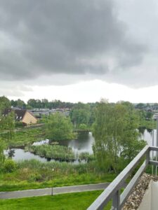 image-64068357