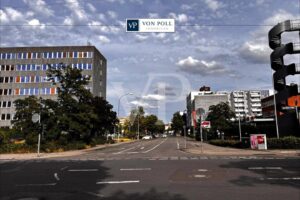 image-64106275