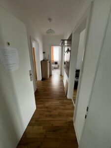 image-64116345