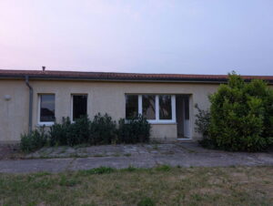 image-64183808