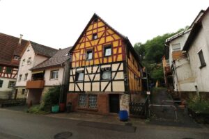 image-64194383