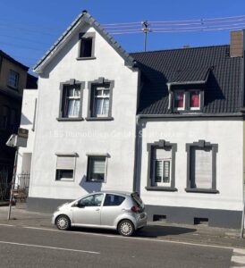 image-64345541
