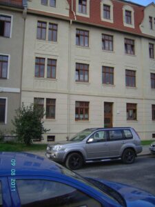 image-64350293