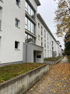 image-64362230