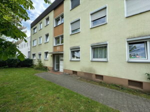 image-64440590
