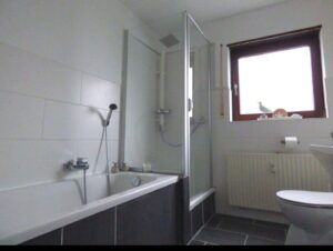 image-64444546