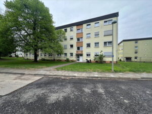image-64444744