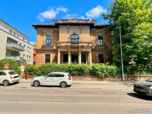 image-64502556