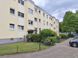 image-64513227