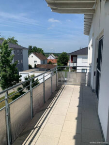 image-64651283