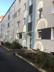 image-64834596
