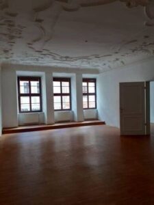 image-65094256