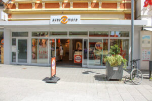 image-65596613