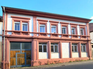 image-65606267
