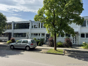 image-65608457