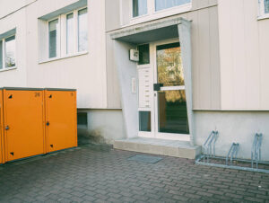 image-65663824