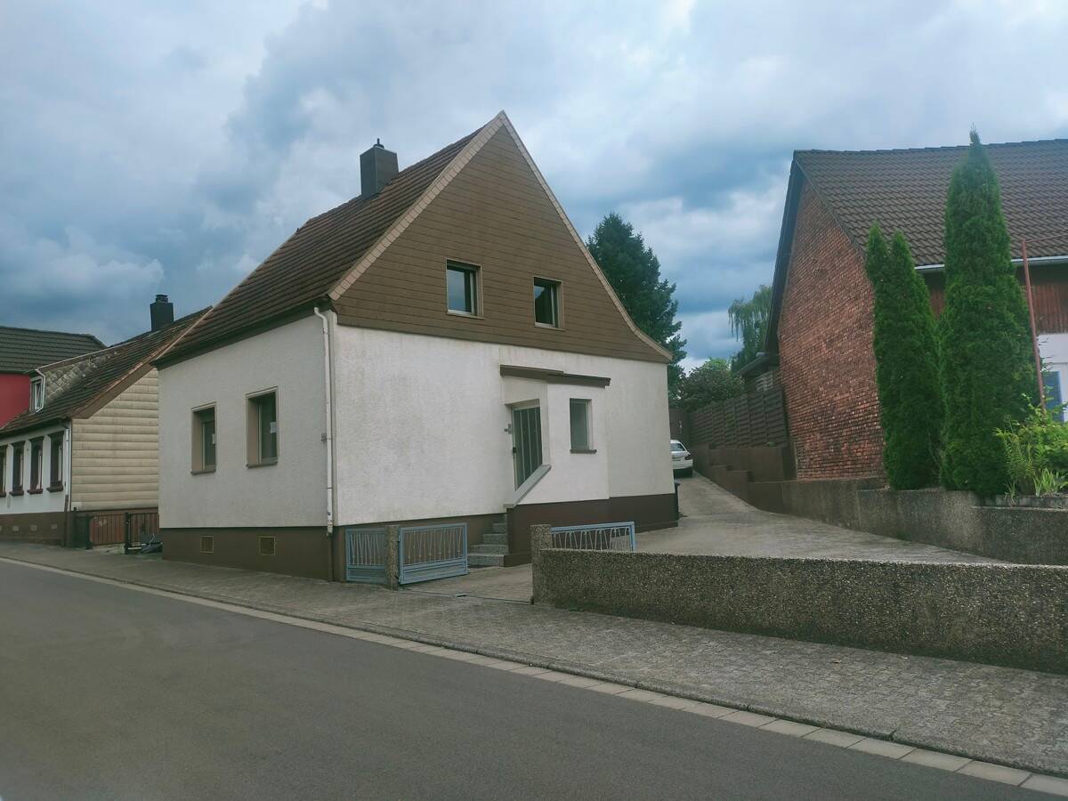 image-66724087