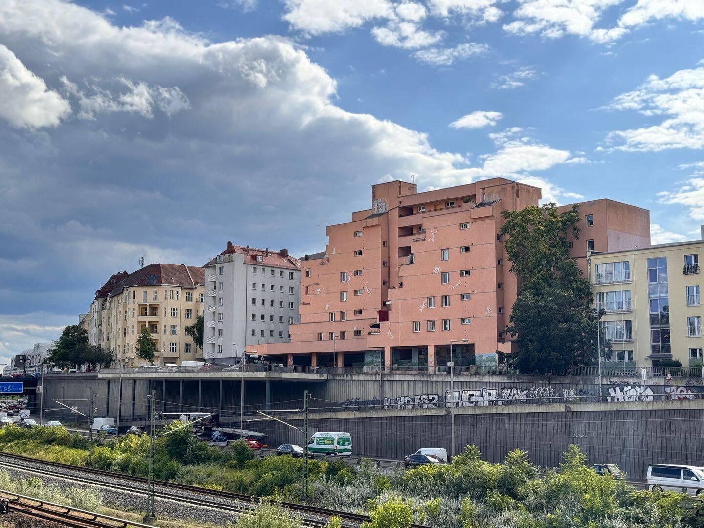image-66768631