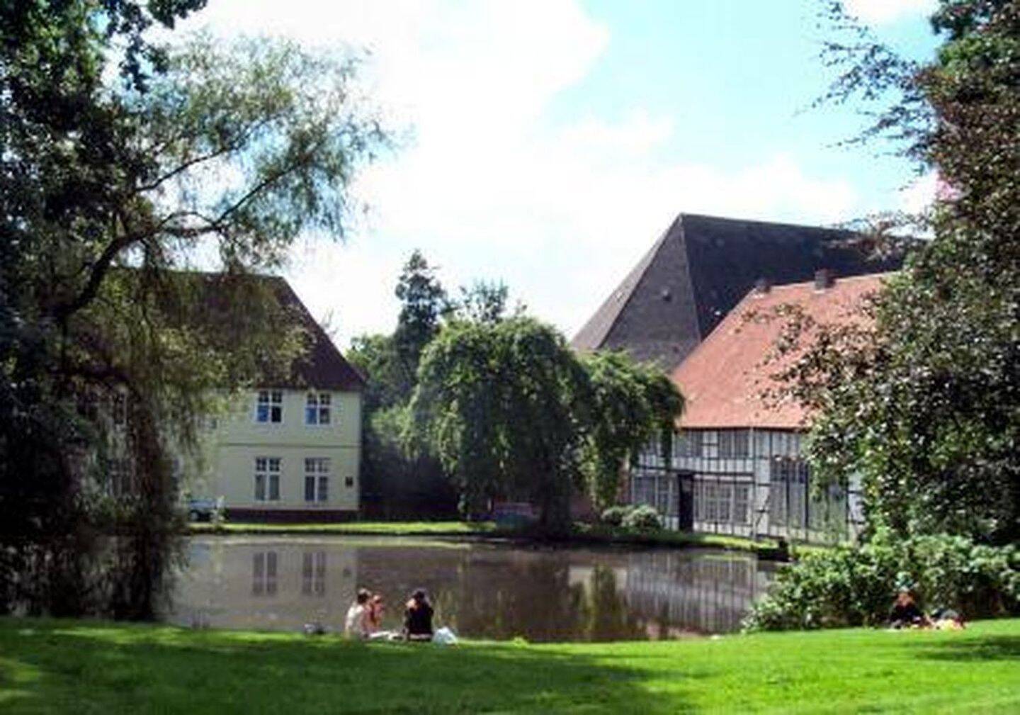 image-66798872