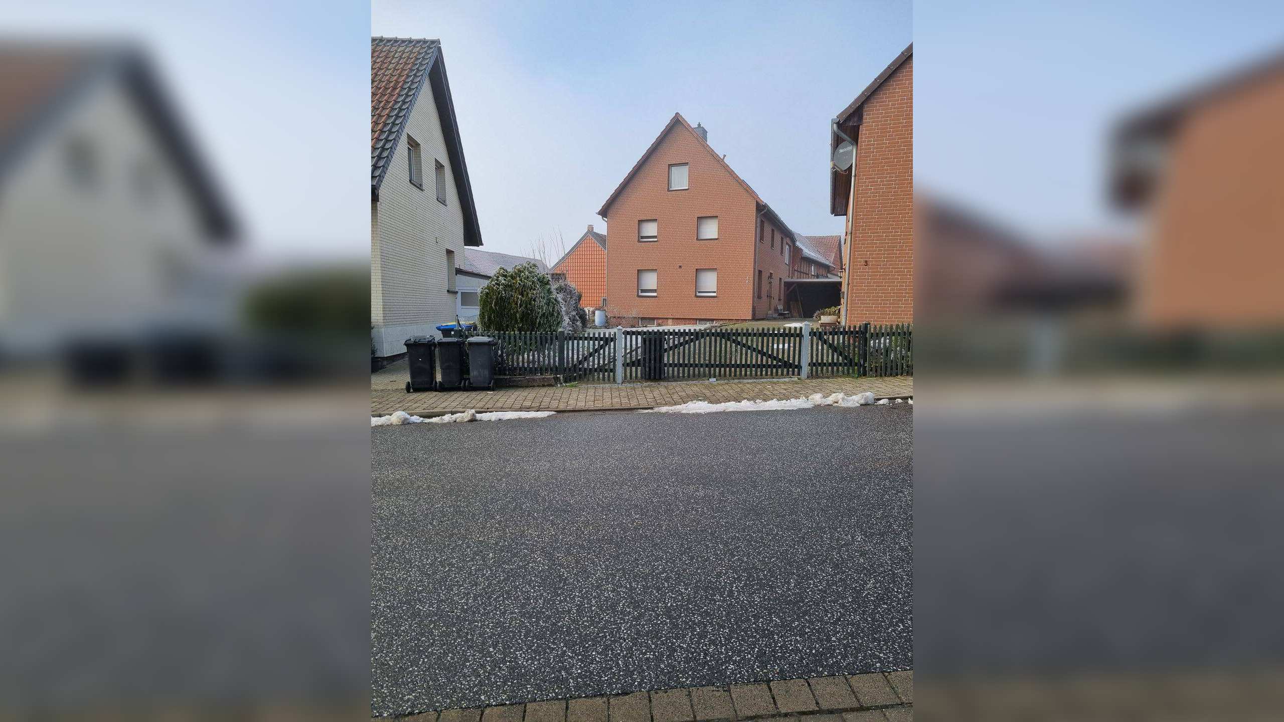 image-66876683