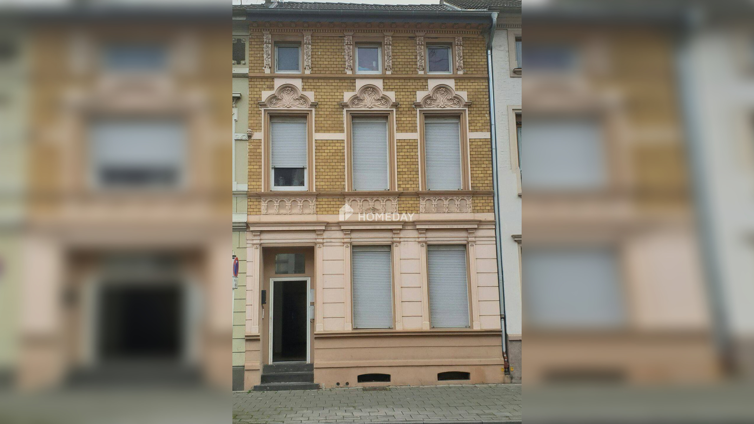 image-66878801